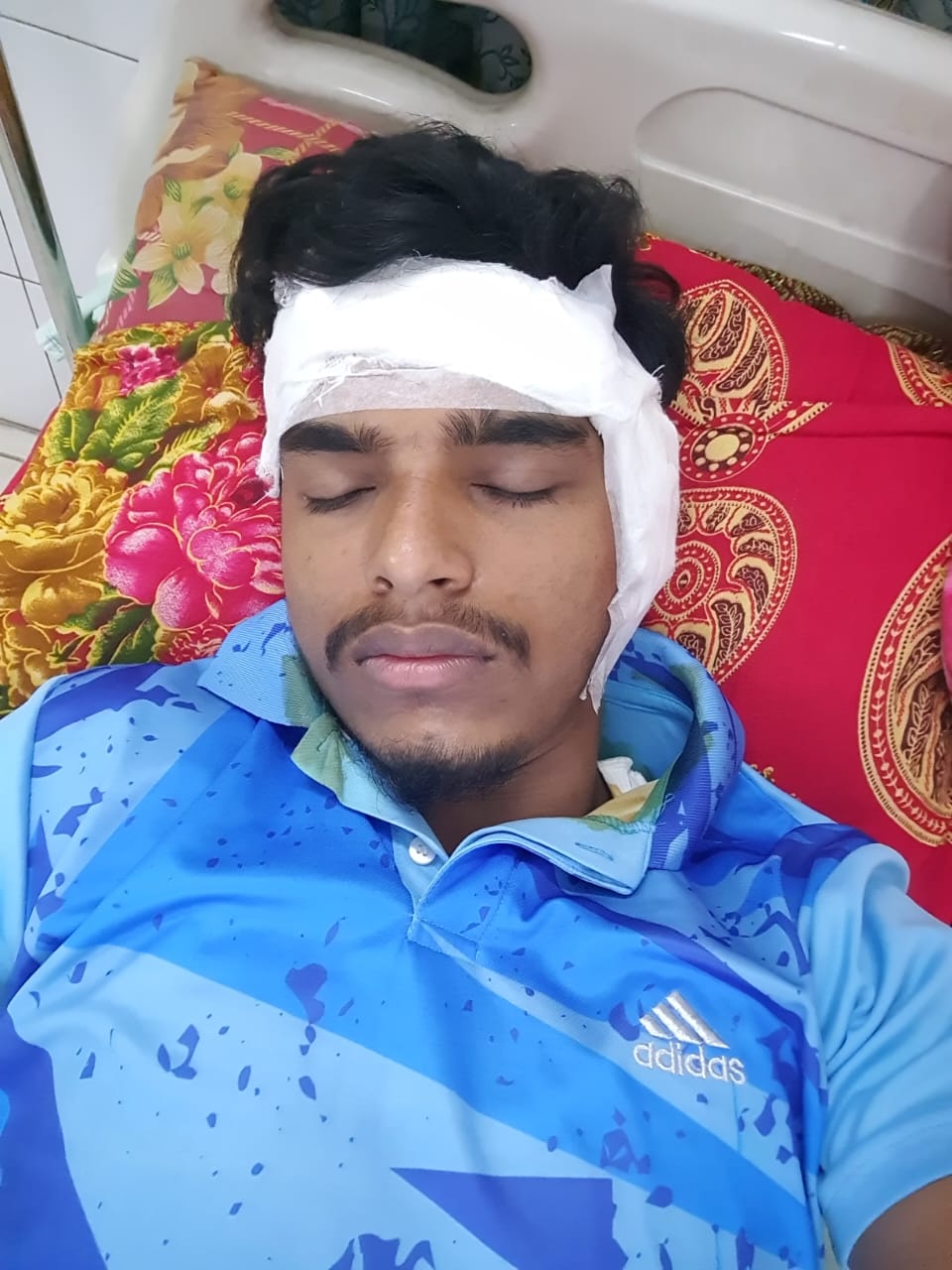মোঃ পারভেজ	
